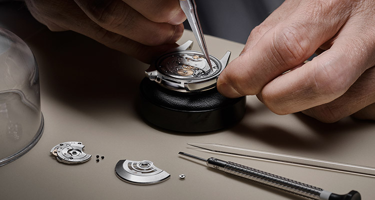 Servicing Your Rolex | Kalakaua