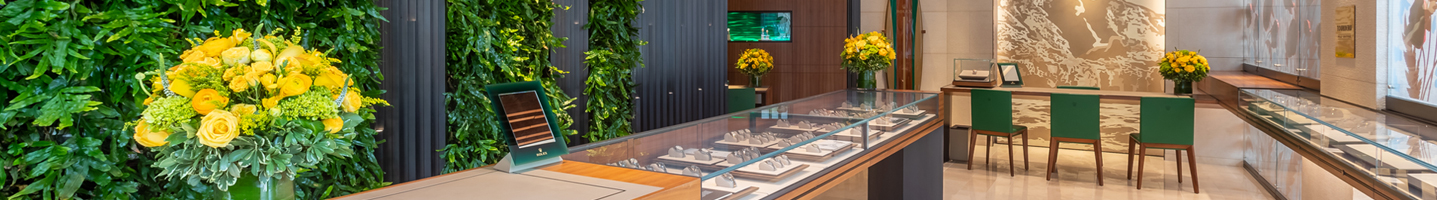 OUR ROLEX BOUTIQUE